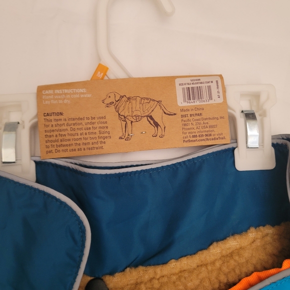 🦮NWT ARCADIA Trail 3-in-1 Multiwear Dog Coat. SIZE Medium - Picture 7 of 17